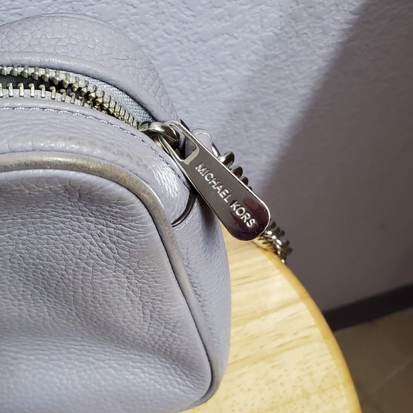 Michael Kors EW Crossbody - Lilac - Picture 4 of 8